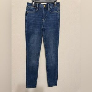 Frame Le High Skinny
